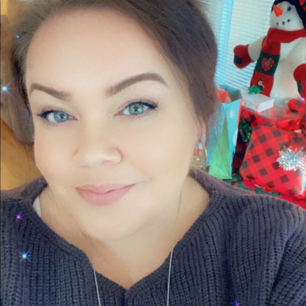 Meet your Posher, Megan